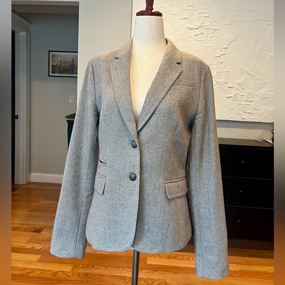 Banana Republic Oatmeal Wool Blend Chevron Academy Blazer Jacket Size 6